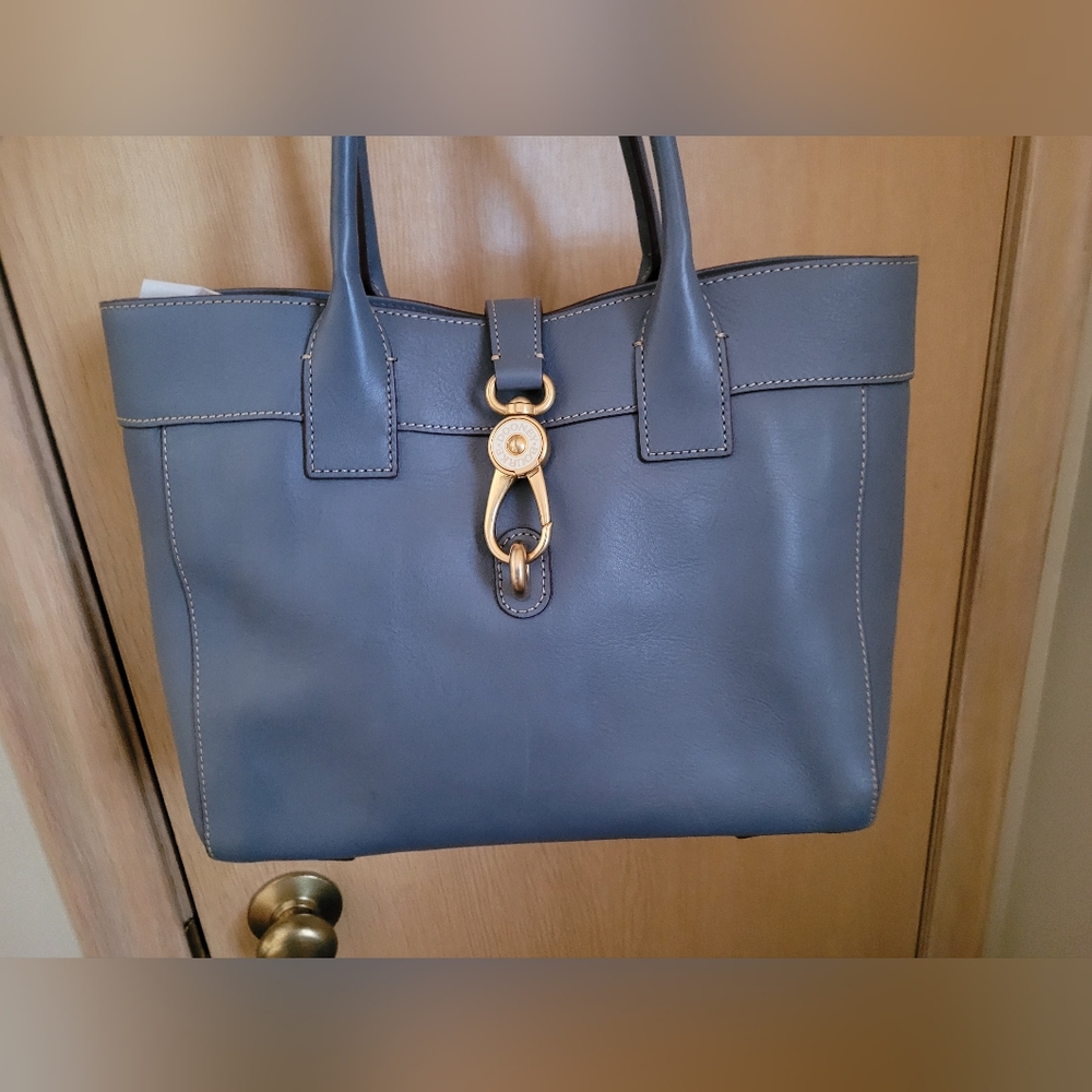 Dooney Large Amelie Shoulder bag